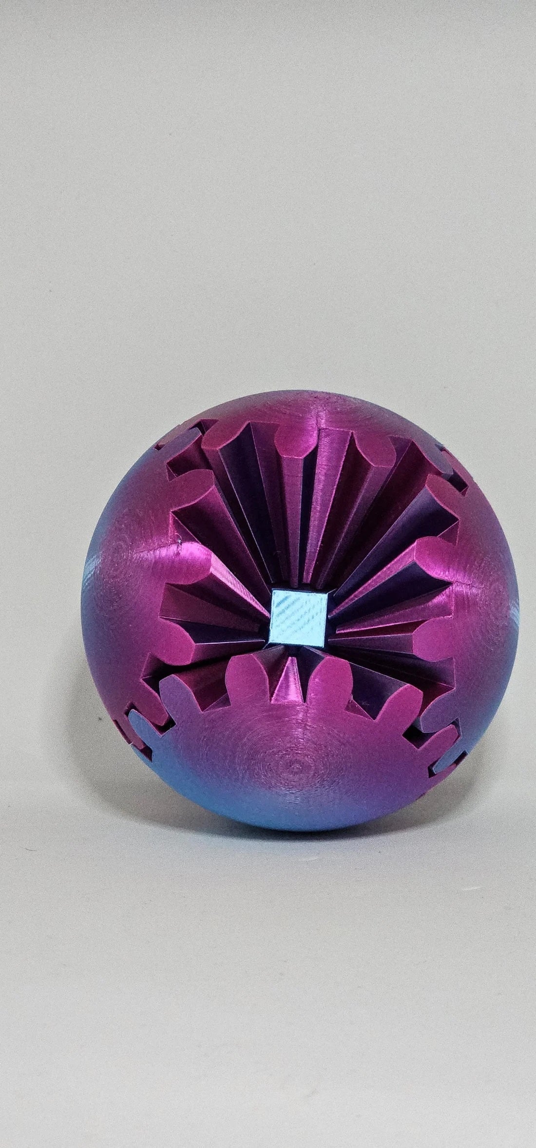Gear Sphere Fidget Toy - Satisfy restless hands with endless motion